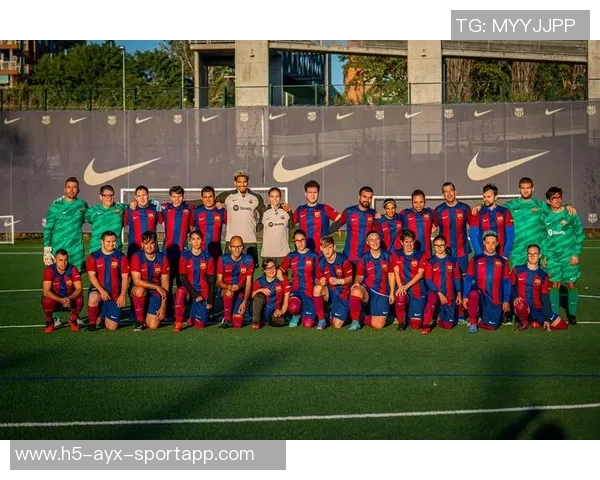 普特拉斯回应巴黎报价拒绝传闻强调身披球衣的意义